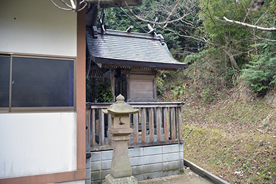 岐神社本殿の写真